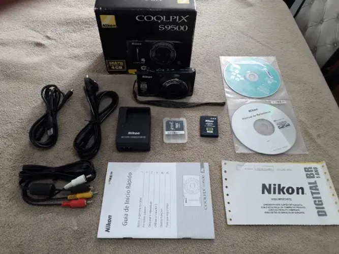 Câmera digital Nikon COOLPIX S9500 Wi-Fi com zoom de 22x e GPS (SO VENDO PESSOALMENTE)