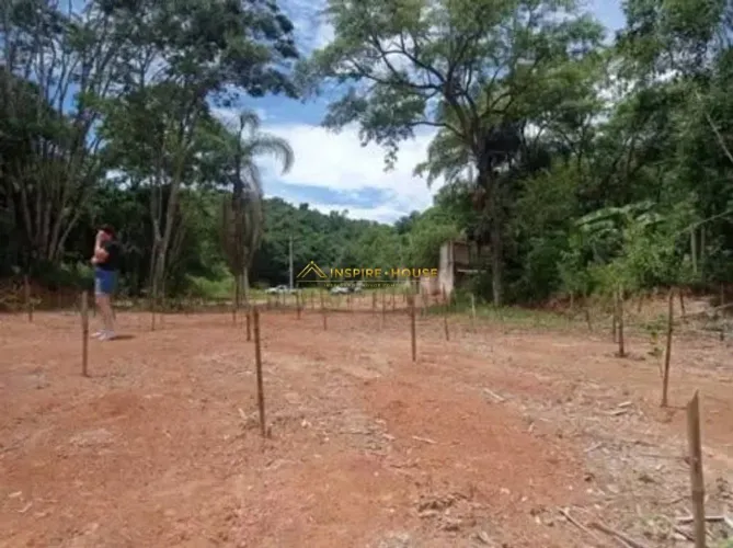 Terreno à venda, 2000 m² por R$ 425.000,00 - Estância Guararema - Guararema/SP