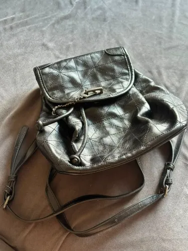 Mochila da Zara preta