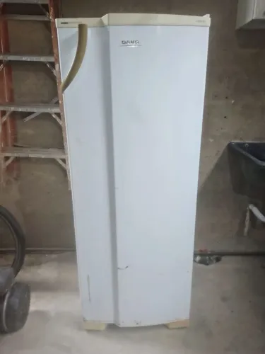 Vendo geladeira