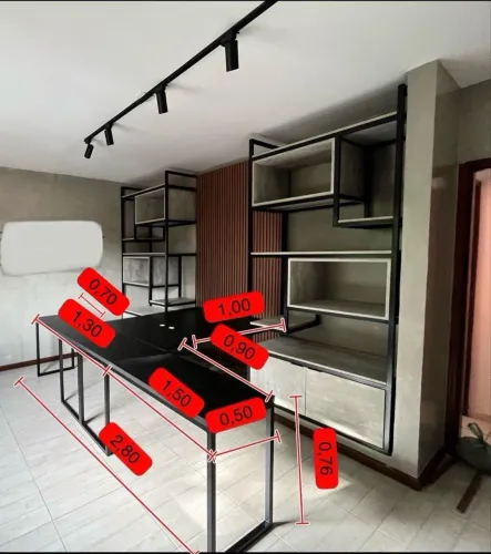 Mesa de escritório planejada