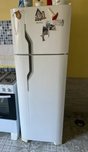 Refrigerador Electrolux DC35A Cycle Defrost 260L - Branco