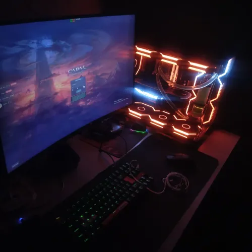 Pc gamer RTX 4080super i514600kf Water cooler custom 32 GB ram