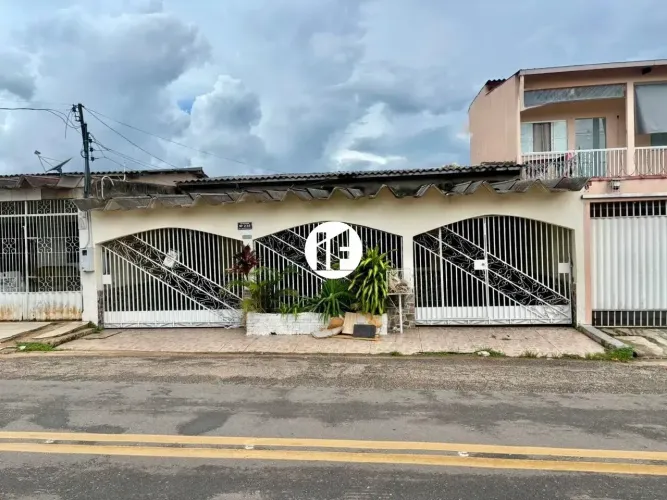 Casa Residencial Exclusiva com 3 Quartos em Tangará, Rio Branco Financia e Aceita Permuta