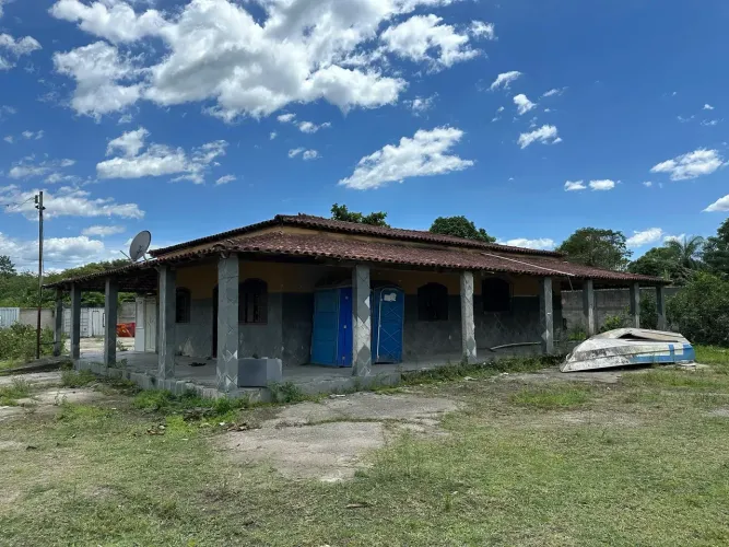 Chácara toda murada