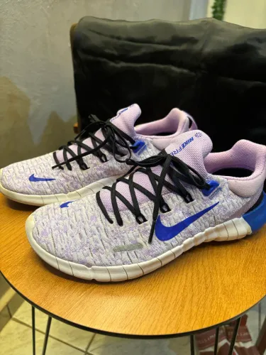 Tenis nike Run Free 5.0 tamanho 37