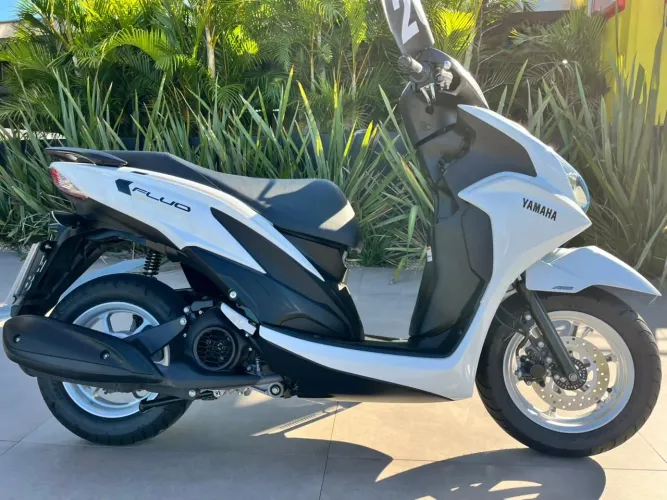 YAMAHA FLUO 125