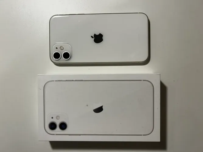 iPhone 11 