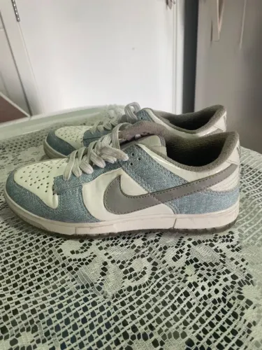 Tênis Nike réplica azul