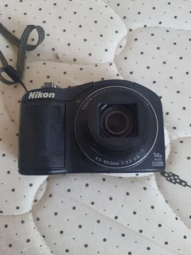 Câmera Digital Nikon Coolpix L610 - 16 MP, Zoom Óptico 14x e Vídeo Full HD