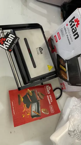 Sanduicheira e Grill Panini inox - 220V (Preto ou Vermelho)
