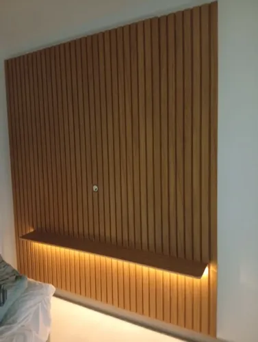 Painel ripado madeira Nobre