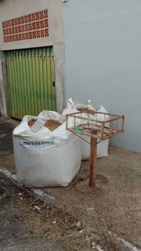 Areia brita aterro etc