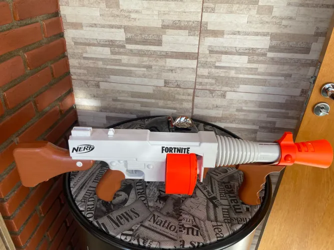 PISTOLA NERF FORTNITE