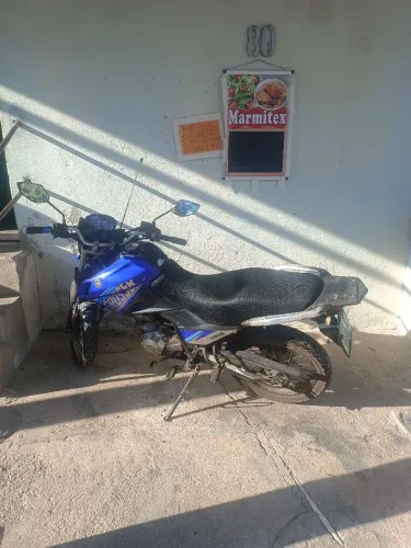 Vendo ou troco por carro