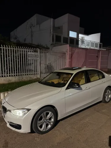 BMW 320I A Modern/sport TB 2.0/a.flex 16V 4P 2015