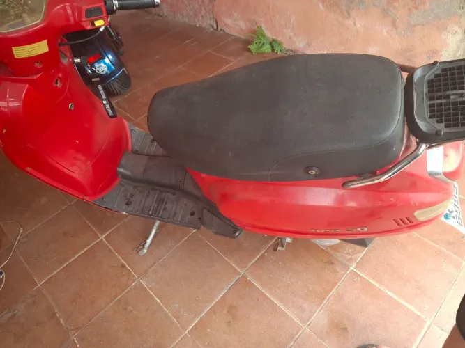 Scooter bee 50cc