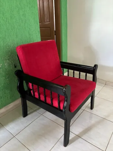2 (duas) Poltronas