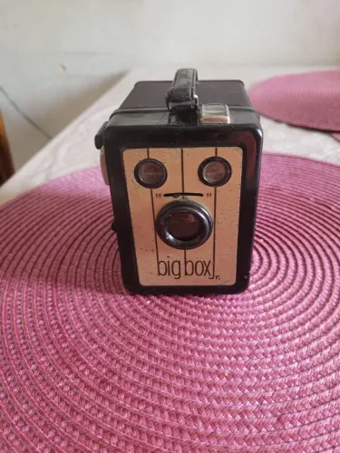 Câmera Antiga Big Box