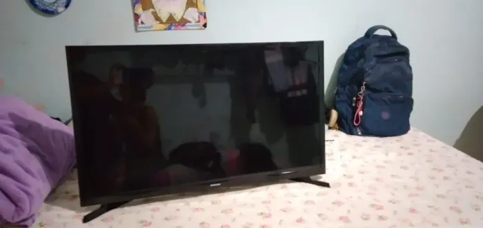 Tv Samsung 32 NÃO É SMART NÃO DA IMAGEM