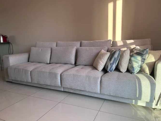 Sofá reclinável com 4 lugares 