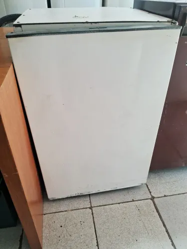 FRIGOBAR