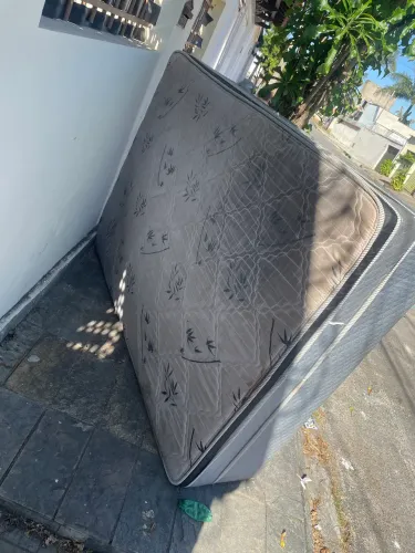 Doação de cama box