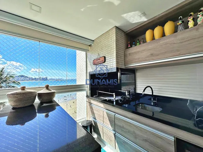 LINDO APARTAMENTO NA PRAIA DAS ASTÚRIAS- FRENTE MAR- COM LAZER COMPLETO