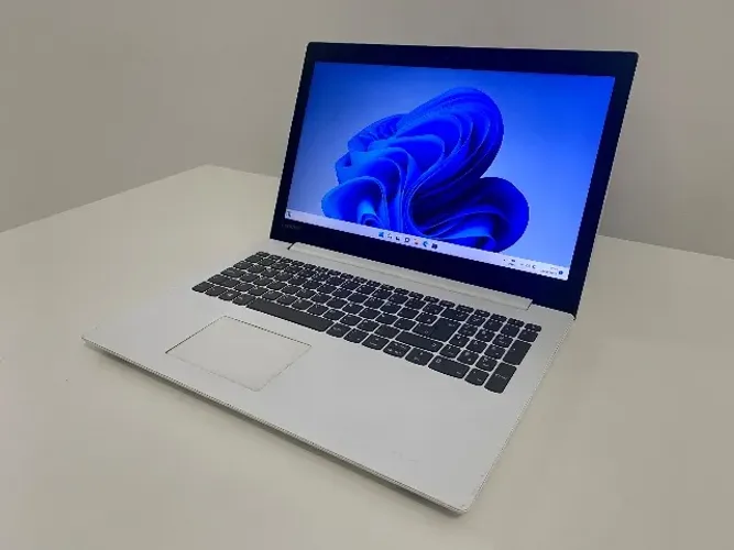 Notebook Lenovo Ideapad 330 i5 8265u + SSD 256GB + 8GB DDr4