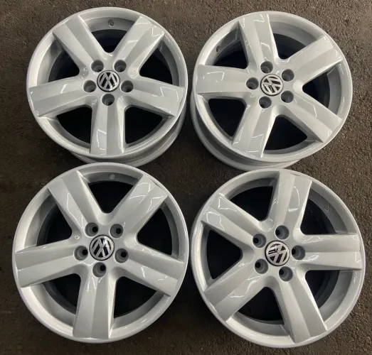 Jogo Rodas Vw aro 15 furacão 5x100