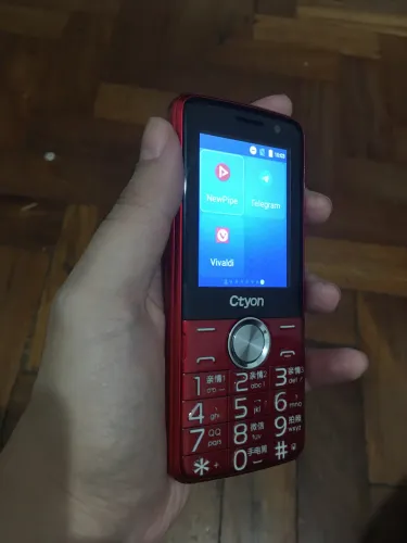 Celular ctyon Android 