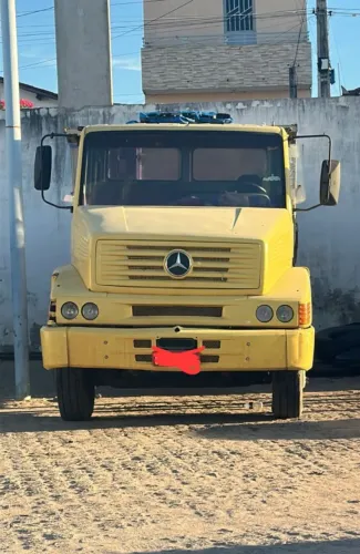 Peças do caminhão mercedes 1218