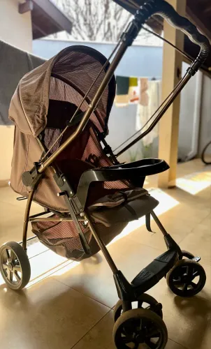 Carrinho de bebê galzerano