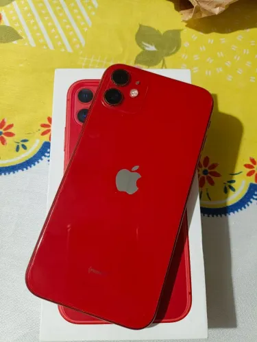 iPhone 11 Red 128gb