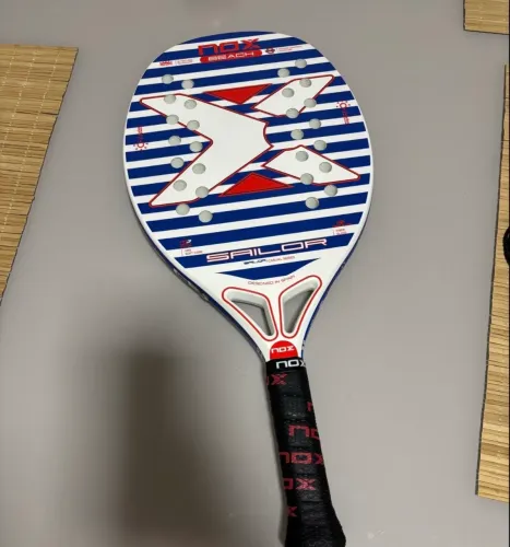 Raquete beach Tennis