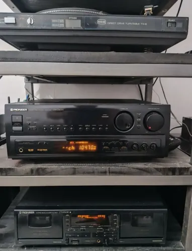 Pioneer receiver e tape