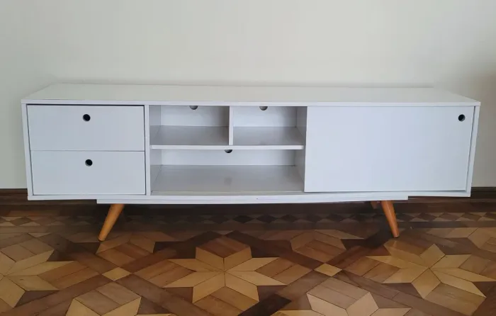 Rack Retrô Weimar Branco