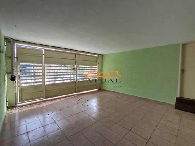Casa com 3 dormitórios para alugar, 157 m² por R$ 2.600,00/mês - Vila Rezende - Piracicaba