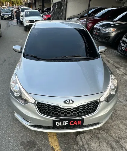 Kia Motors Cerato 1.6 16V Flex Aut. 2016