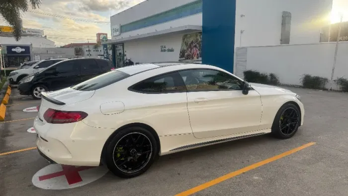 Mercedes-Benz C-250 Sport Coupe 2.0 16V 211cv Aut. 2016
