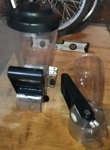 Dispenser de Cereais / Doces (Catraca)