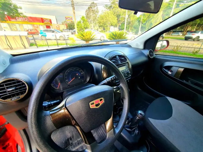 Geely GC2 1.0 12V 68cv 5P 2015