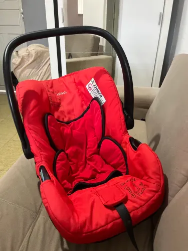 cadeirinha infanti. modelo CS28 (bebê conforto)