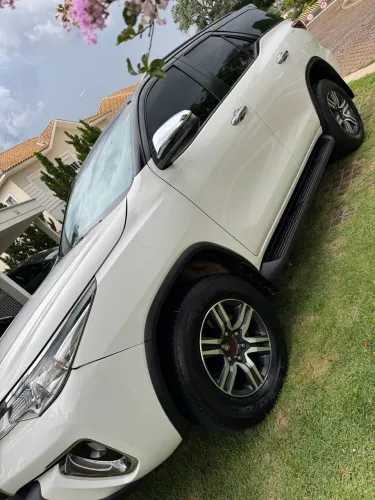 Toyota Hilux SW4 SRV 4X2 2.7 Flex 16V Aut. 2020