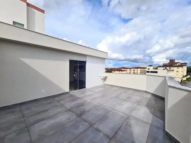 Cobertura com 2 quartos à venda em Contagem
