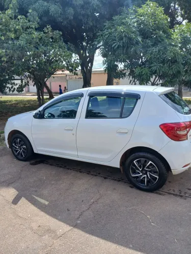 Renault Sandero Life Flex 1.0 12V 5P Mec. 2020