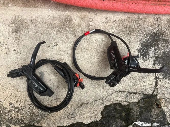 Par de Freios Sram Level