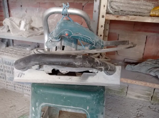 Makita 45? usado