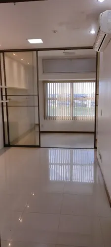 Alugo Sala Comercial 28 M2 na Região do Dom Pedro