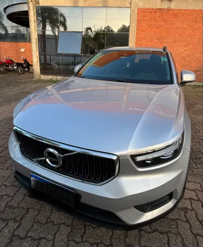 Volvo XC40 T-4 2.0 190cv FWD 2019 61000km